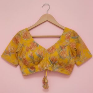 Elegant Printed Blouse – Floral Beauty - Image 2